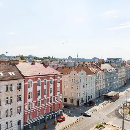 Brand New Two Room Apartment #26 With Free Secure Parking Close To Center Prague Exterior photo